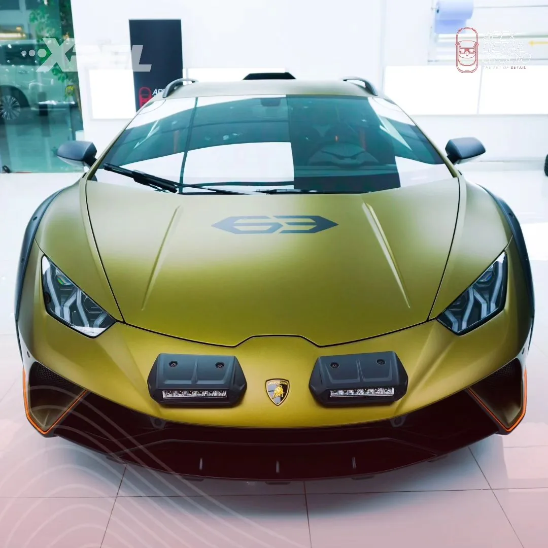 Supercar finish
