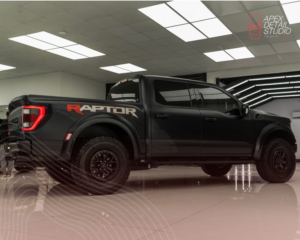 Ford Raptor Right Side