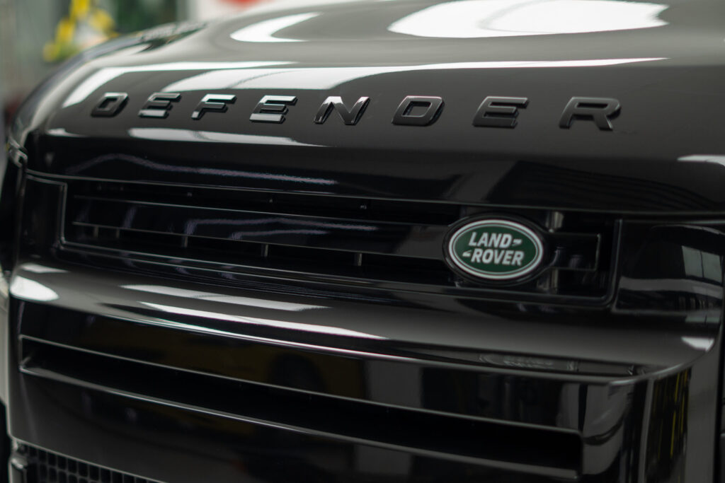 land rover defender bonnet