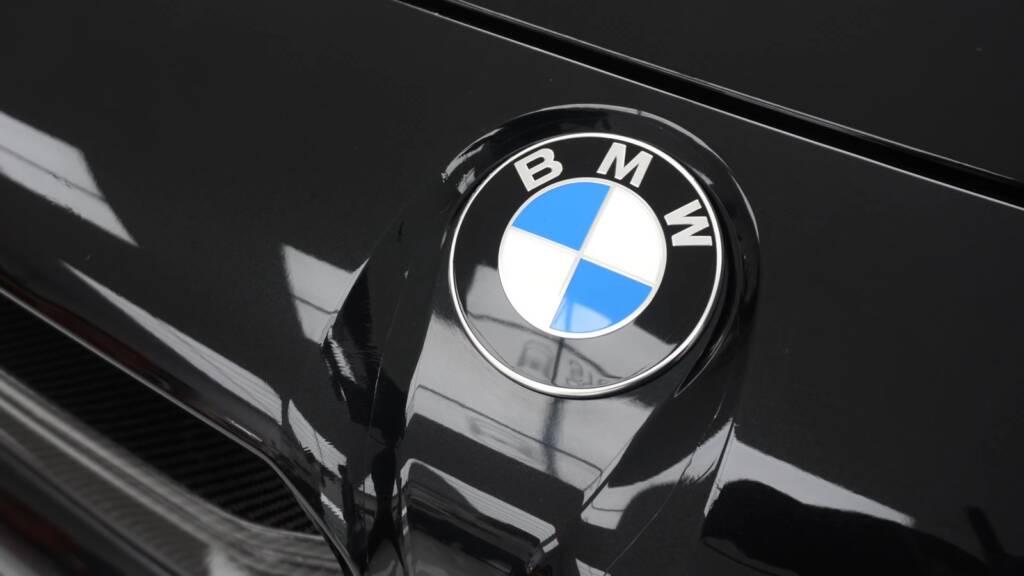 Bad PPF edge around a BMW M2 bonnet badge