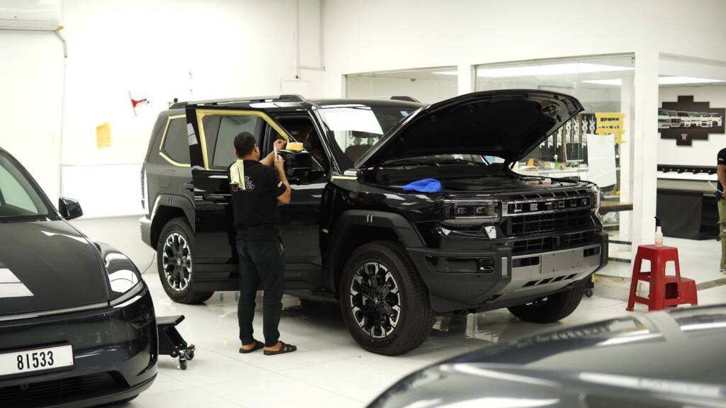 Jetour G700 in the Apex Detail Studio bay during PPF installation