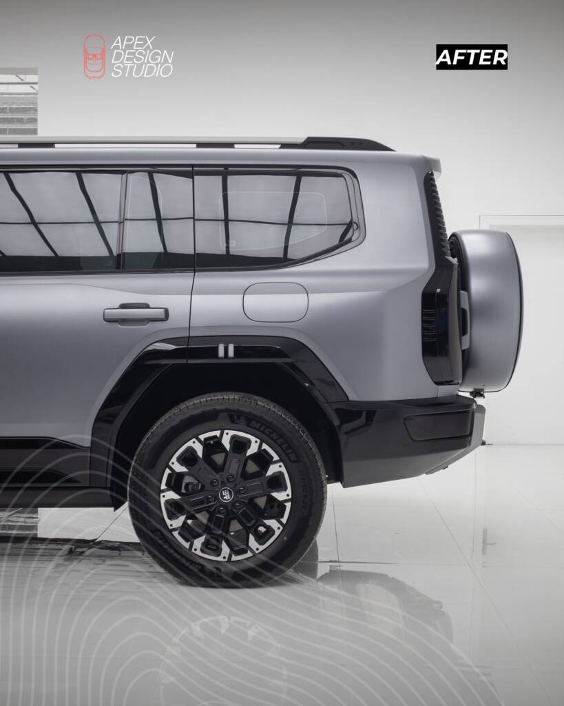 Jetour G700 rear quarter after blackout, gloss black arch trim, Dubai