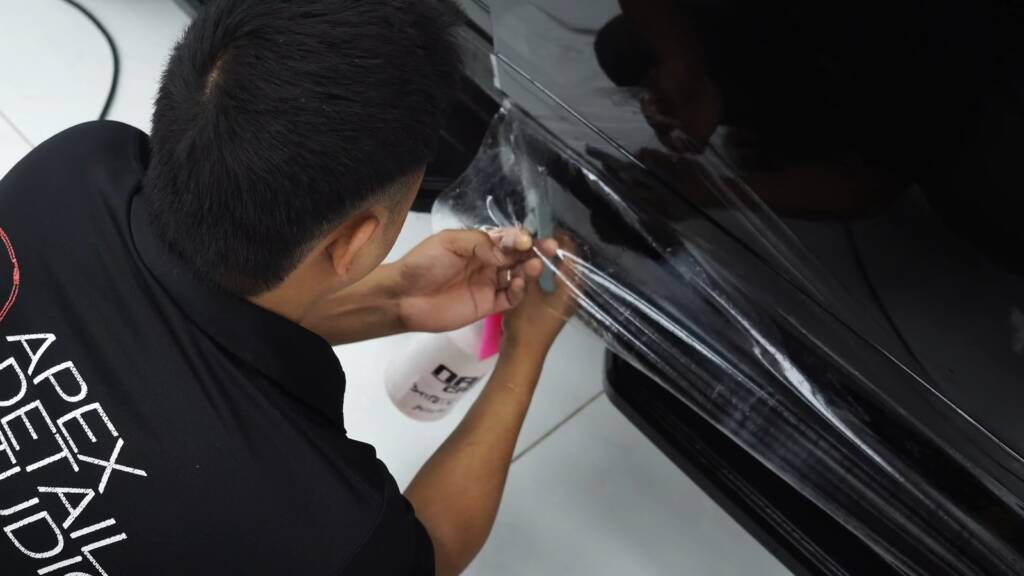 Trimming PPF on a Land Rover Defender 130 detail