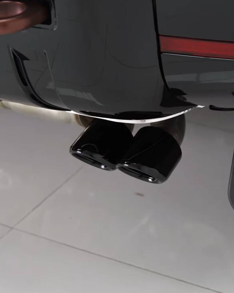 Rear exhaust tips on a 2026 Land Rover Defender with body kit, Apex Dubai
