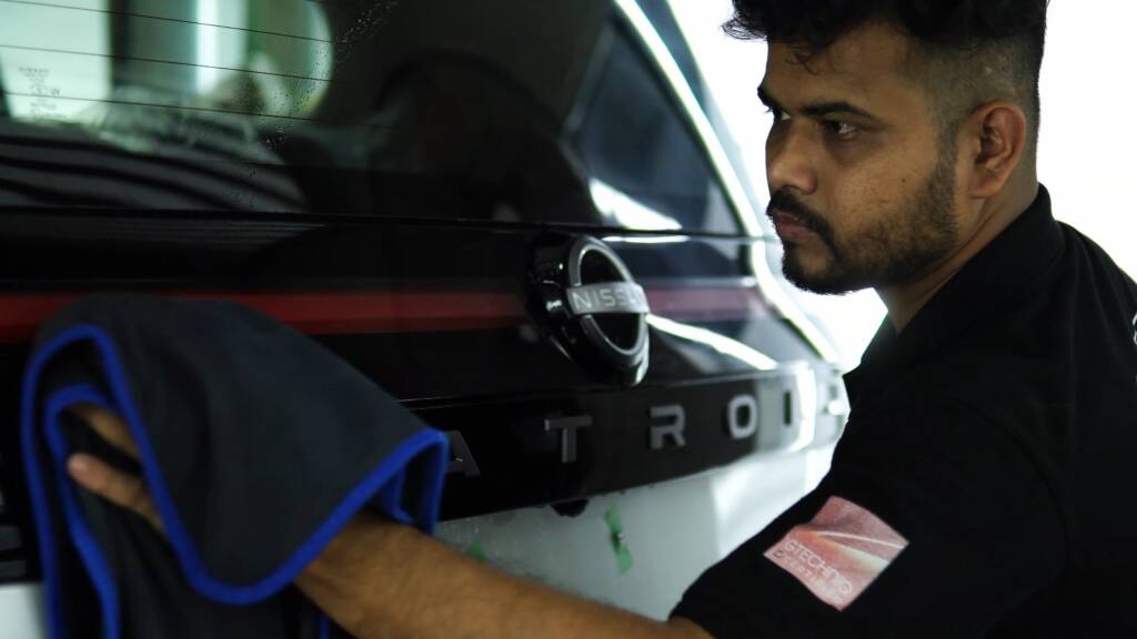 Decontaminating a Nissan Patrol Nismo front before paint protection film