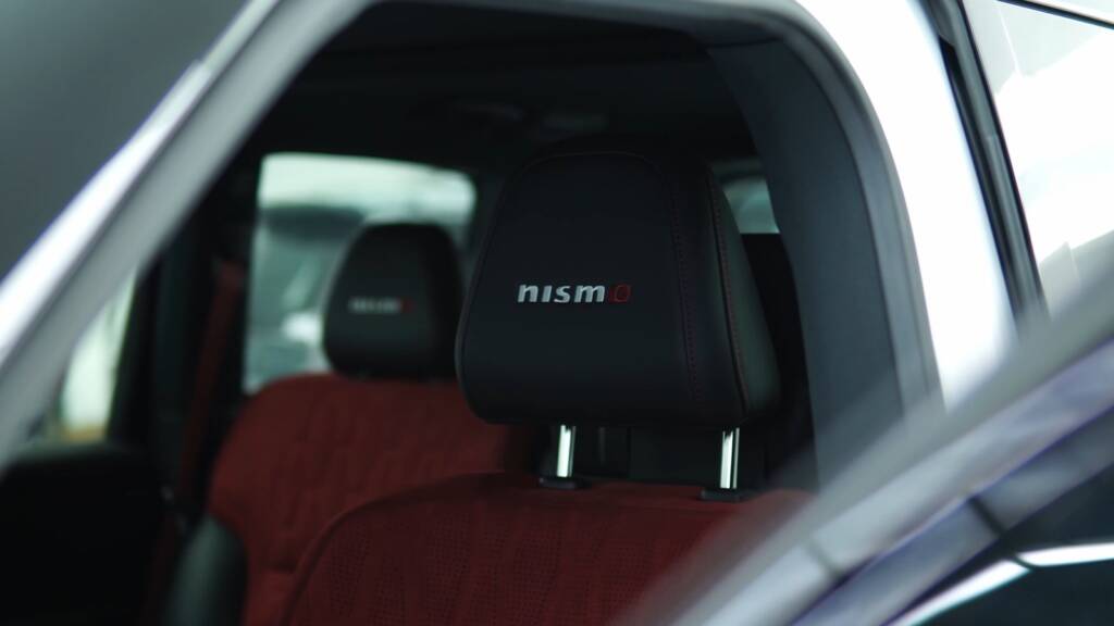 Nissan Patrol Nismo red and black Nismo seats
