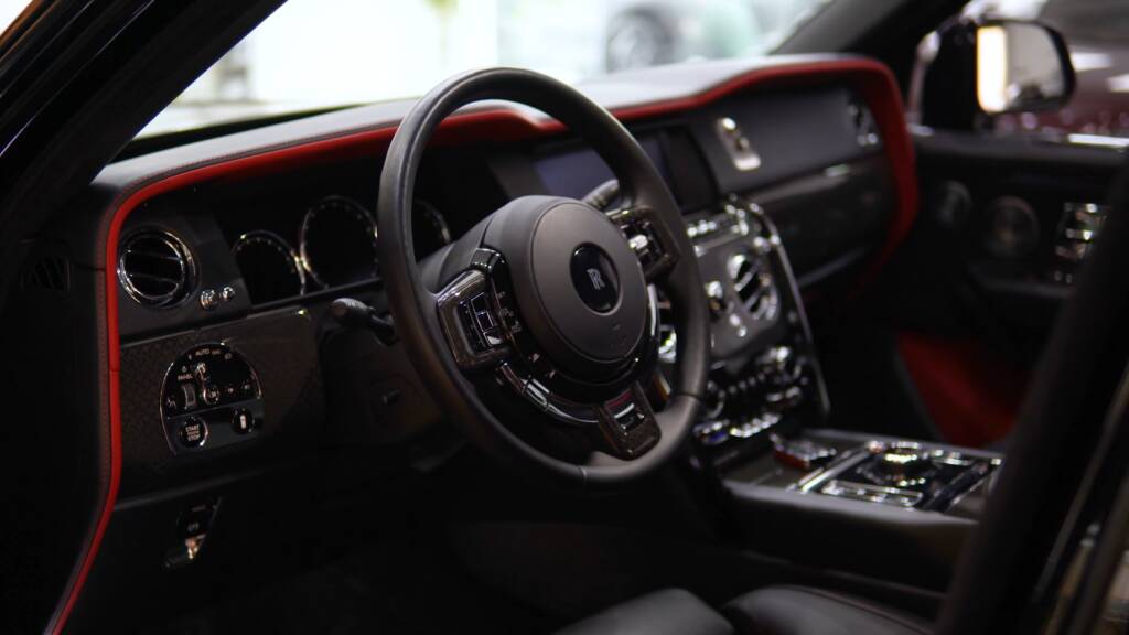 Rolls-Royce Cullinan dashboard after interior detailing