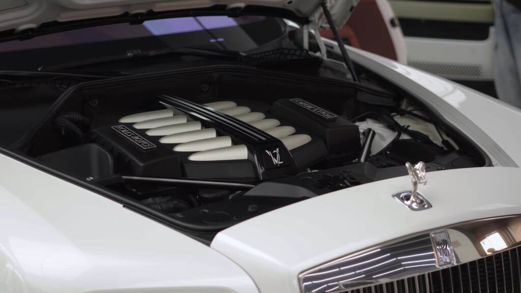 Rolls-Royce Wraith engine bay finished after dry ice